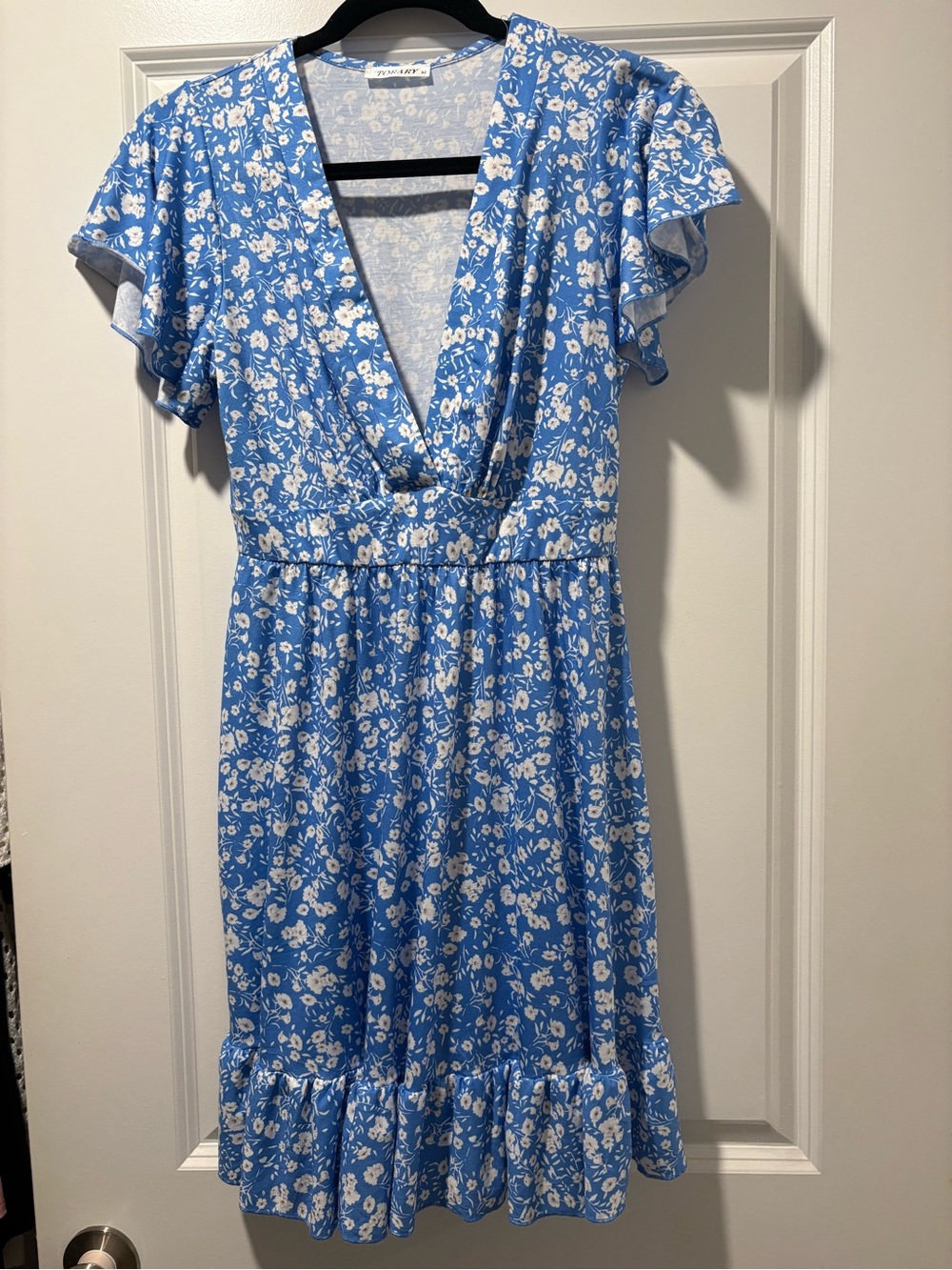 Women’s Blue Floral V-Neck Ruffle Dress